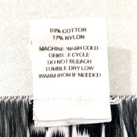 Ann Taylor Loft Petites black & white dres… - Picture 4 of 4